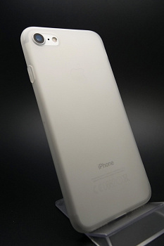 Матовый полиуретановый чехол для iPhone 8 / 7 (Белый)